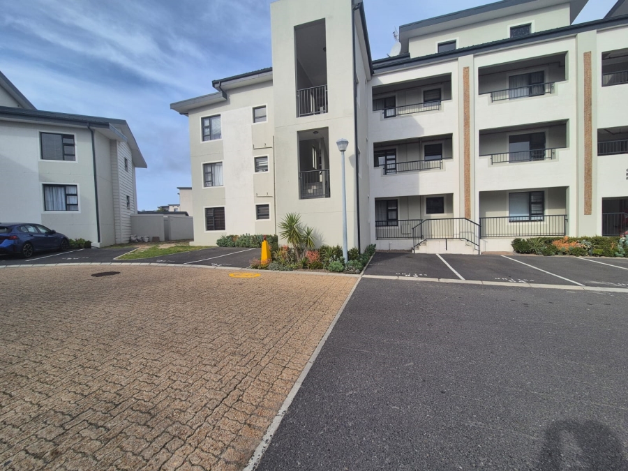 To Let 2 Bedroom Property for Rent in Burgundy Estate Western Cape